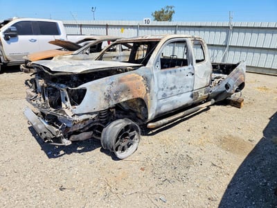 5TEUX42N16Z****** 2006 Toyota Tacoma