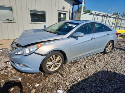 5NPEC4AB6BH****** 2011 Hyundai Sonata