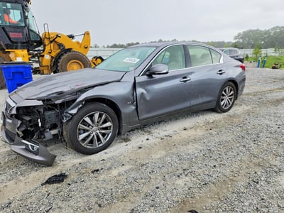 2015 Infiniti Q50