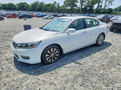 1HGCR2F75FA****** 2015 Honda Accord