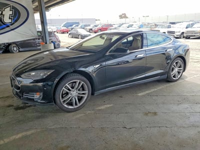 2014 Tesla Model S