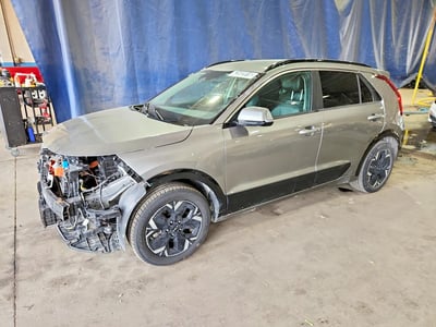 KNDCR3L17R5****** 2024 Kia Niro