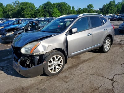 JN8AS5MV7DW****** 2013 Nissan Rogue