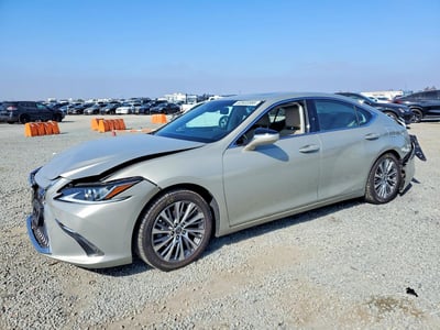2021 Lexus ES