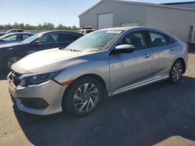 2HGFC2F70JH****** 2018 Honda Civic
