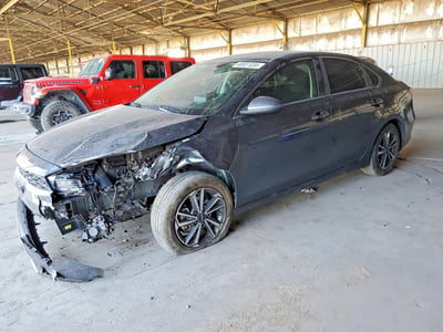 3KPF24AD1PE****** 2023 Kia Forte