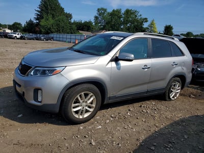 5XYKTDA60FG****** 2015 Kia Sorento