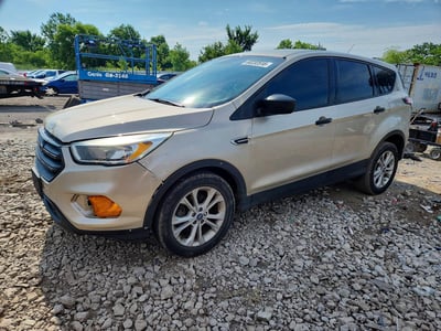 1FMCU0F7XHU****** 2017 Ford Escape