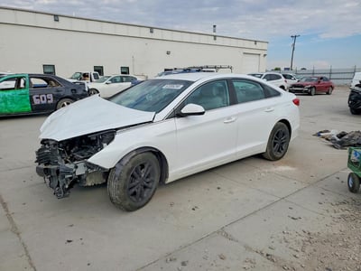 5NPE24AF8HH****** 2017 Hyundai Sonata