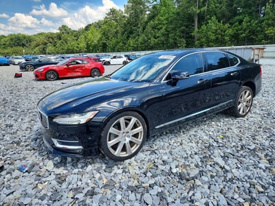 2017 Volvo S90