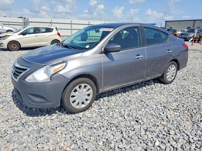 2016 Nissan Versa