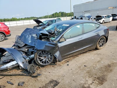 5YJ3E1EA3SF****** 2025 Tesla Model 3