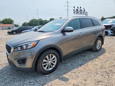 5XYPG4A31GG****** 2016 Kia Sorento