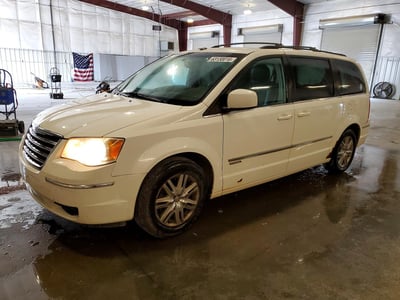 2A4RR5DX7AR****** 2010 Chrysler Town & Country