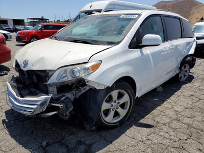 2015 Toyota Sienna