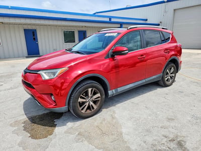 2T3WFREV8GW****** 2016 Toyota RAV4