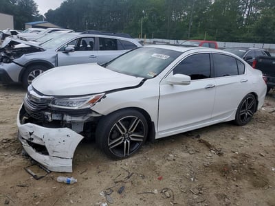 1HGCR3F93HA****** 2017 Honda Accord