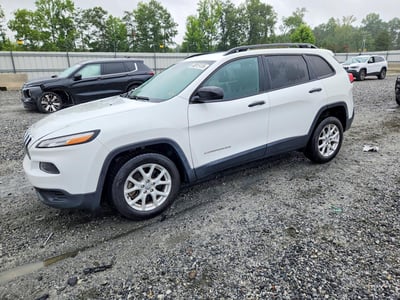 1C4PJLAB7GW****** 2016 Jeep Cherokee