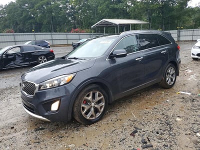 5XYPK4A57HG****** 2017 Kia Sorento