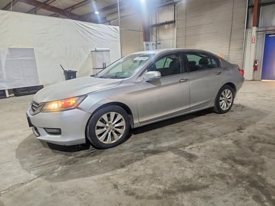 1HGCR2F89FA****** 2015 Honda Accord