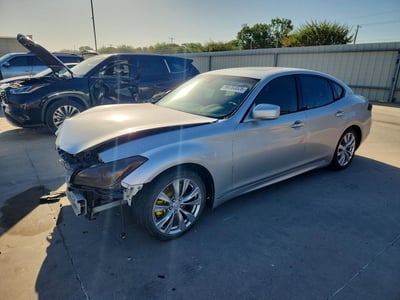 2012 Infiniti M37