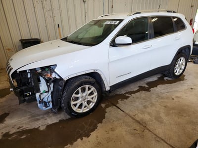 1C4PJLCB4GW****** 2016 Jeep Cherokee