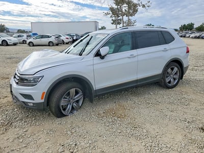 3VV4B7AX2KM****** 2019 Volkswagen Tiguan