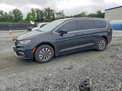 2C4RC1L70NR****** 2022 Chrysler Pacifica