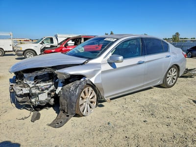 1HGCR3F85DA****** 2013 Honda Accord