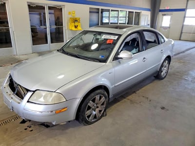 WVWRU63BX5P****** 2004 Volkswagen Passat