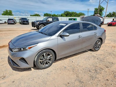 3KPF24AD5NE****** 2022 Kia Forte
