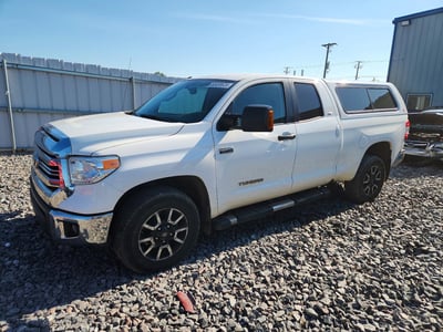 5TFUW5F10GX****** 2016 Toyota Tundra