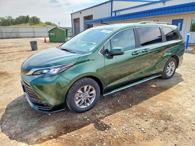 5TDKSKFC1SS****** 2025 Toyota Sienna