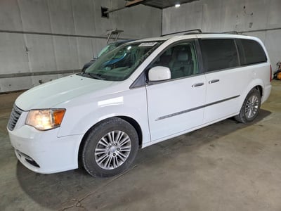 2015 Chrysler Town & Country