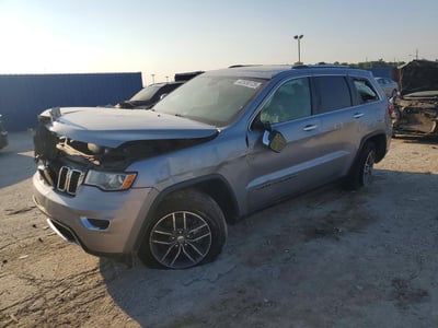 1C4RJFBG0HC****** 2017 Jeep Grand Cherokee