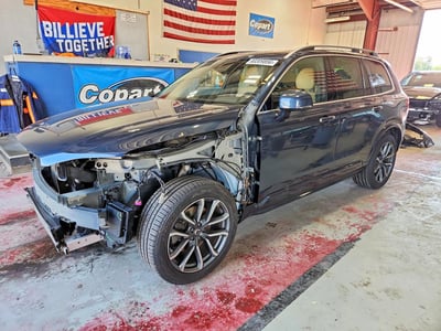 YV4A22PK2J1****** 2018 Volvo XC90