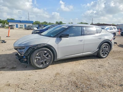 5XYC34JA3SG****** 2025 Kia EV6