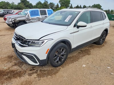 3VV2B7AX3NM****** 2022 Volkswagen Tiguan