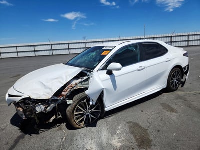4T1T11AK4RU****** 2024 Toyota Camry