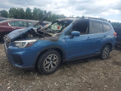JF2SKAEC8KH****** 2019 Subaru Forester