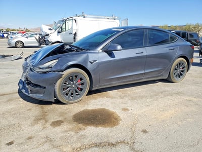 5YJ3E1EA8NF****** 2022 Tesla Model 3