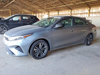 3KPF24AD6RE****** 2024 Kia Forte