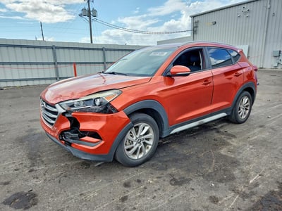 KM8J33A46HU****** 2017 Hyundai Tucson
