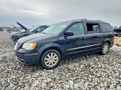 2014 Chrysler Town & Country