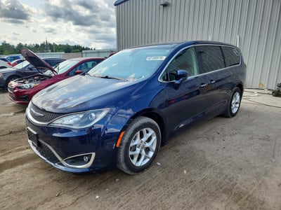 2C4RC1FG0JR****** 2018 Chrysler Pacifica