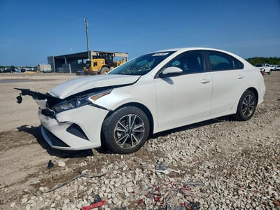 3KPF24ADXPE****** 2023 Kia Forte