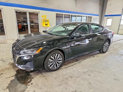 2025 Nissan Altima