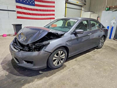 1HGCR2F37FA****** 2015 Honda Accord