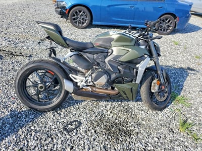 ZDMFAKYWXRB****** 2024 Ducati Streetfighter