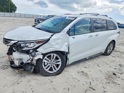 5TDZSKFC9NS****** 2022 Toyota Sienna
